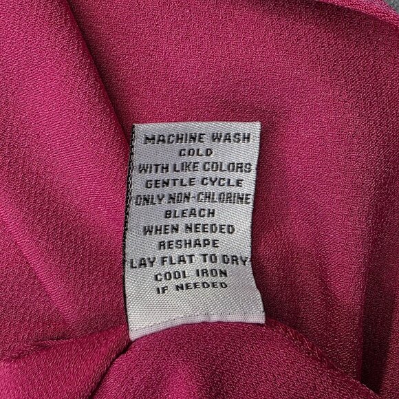 Love Scarlett Shirt Womens XL Pink Bell Sleeve Lace Trim Stretch Pullover Top - Picture 11 of 11